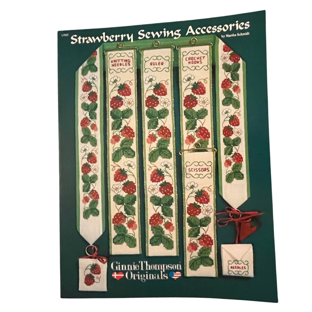 Ginnie Thompson Strawberry Sewing Accessories Cross Stitch Pattern Schmidt